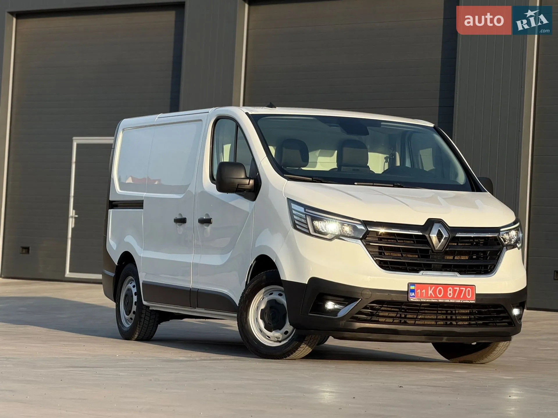 2022 Renault Trafic - мініатюра 3