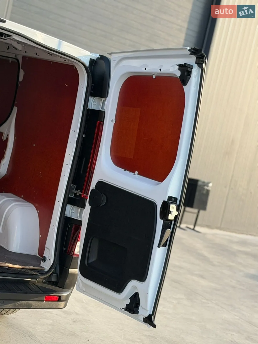 2022 Renault Trafic - мініатюра 29