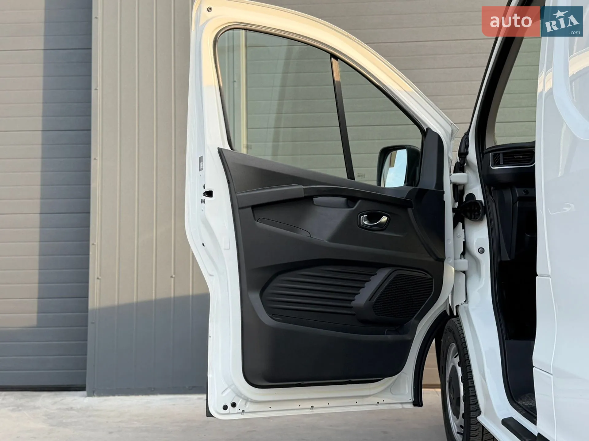 2022 Renault Trafic - мініатюра 59