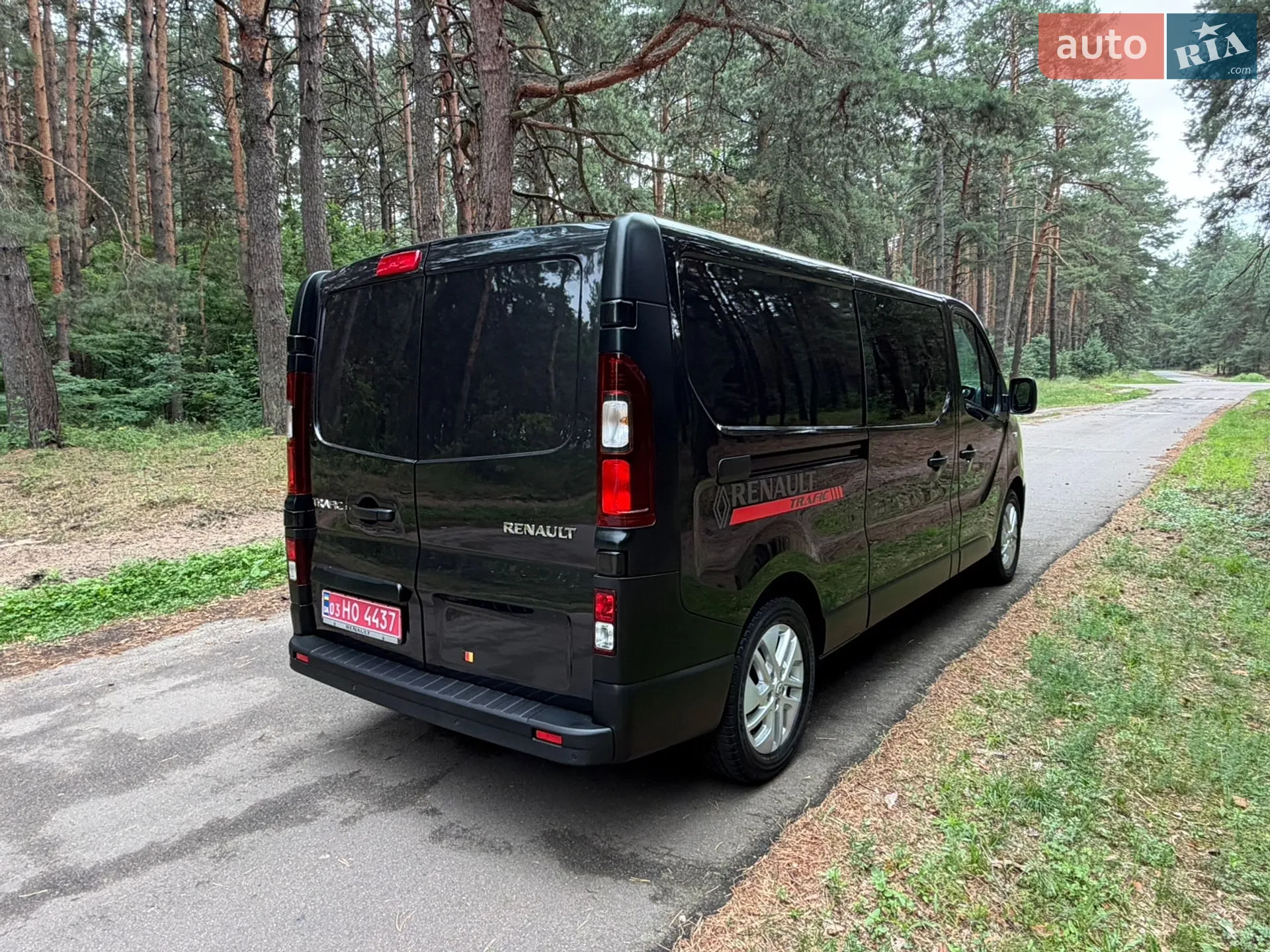 2021 Renault Trafic - мініатюра 13