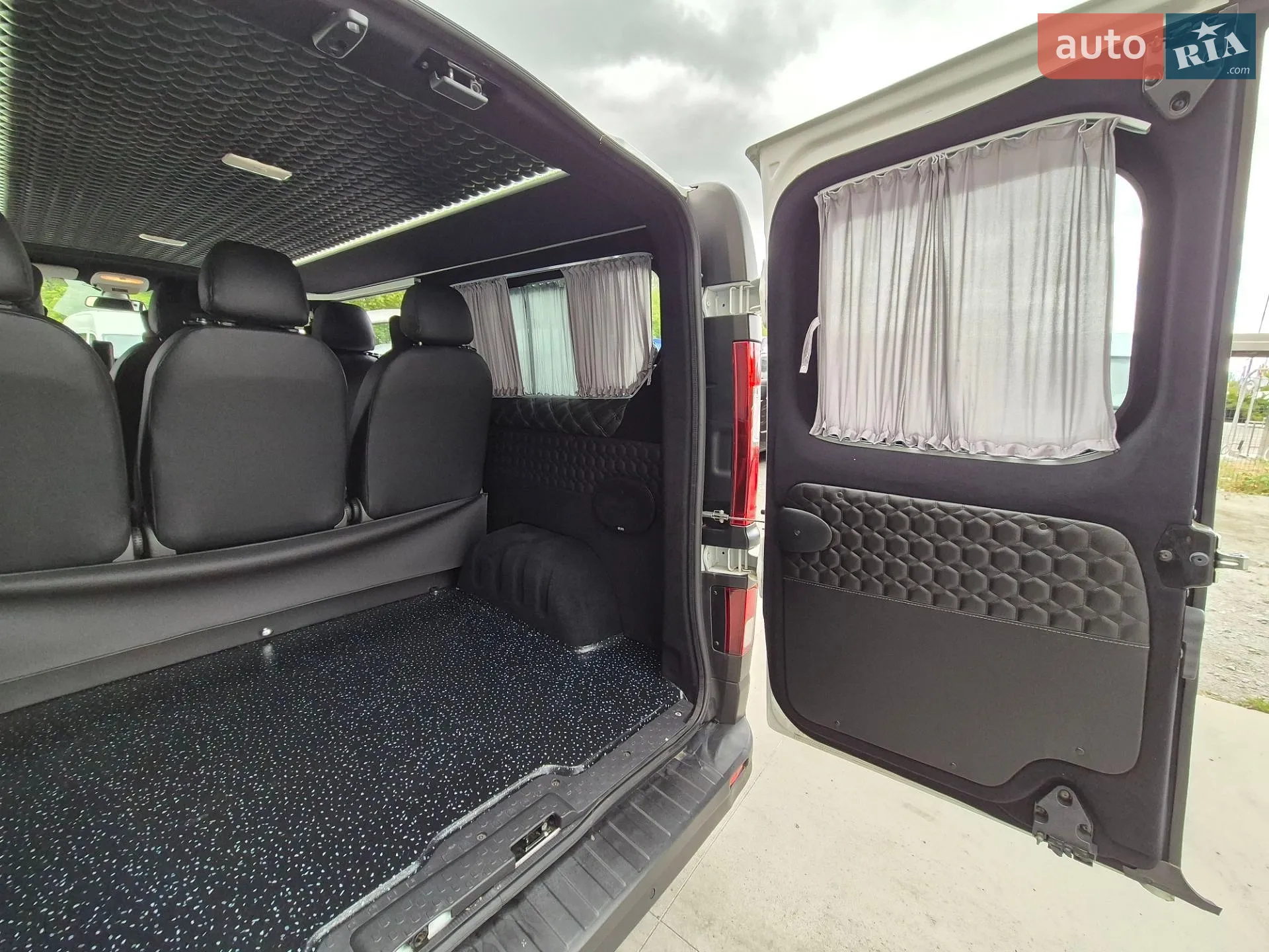 2021 Renault Trafic - мініатюра 20