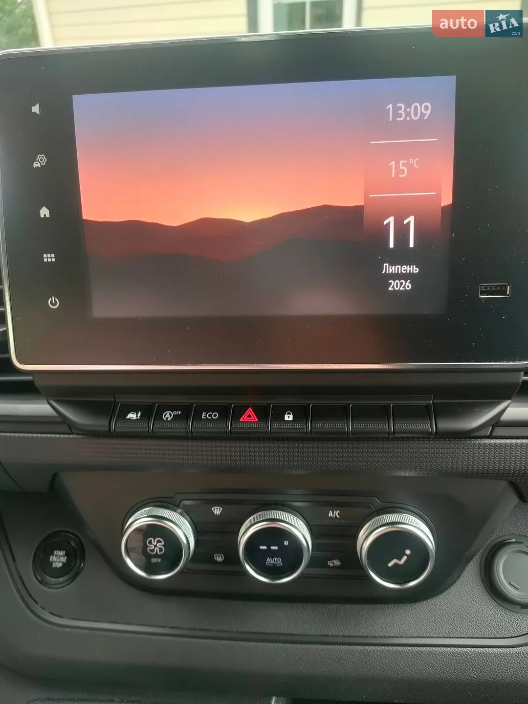 2022 Renault Trafic - мініатюра 21