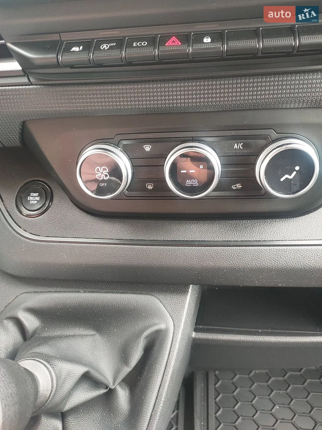 2022 Renault Trafic - мініатюра 22