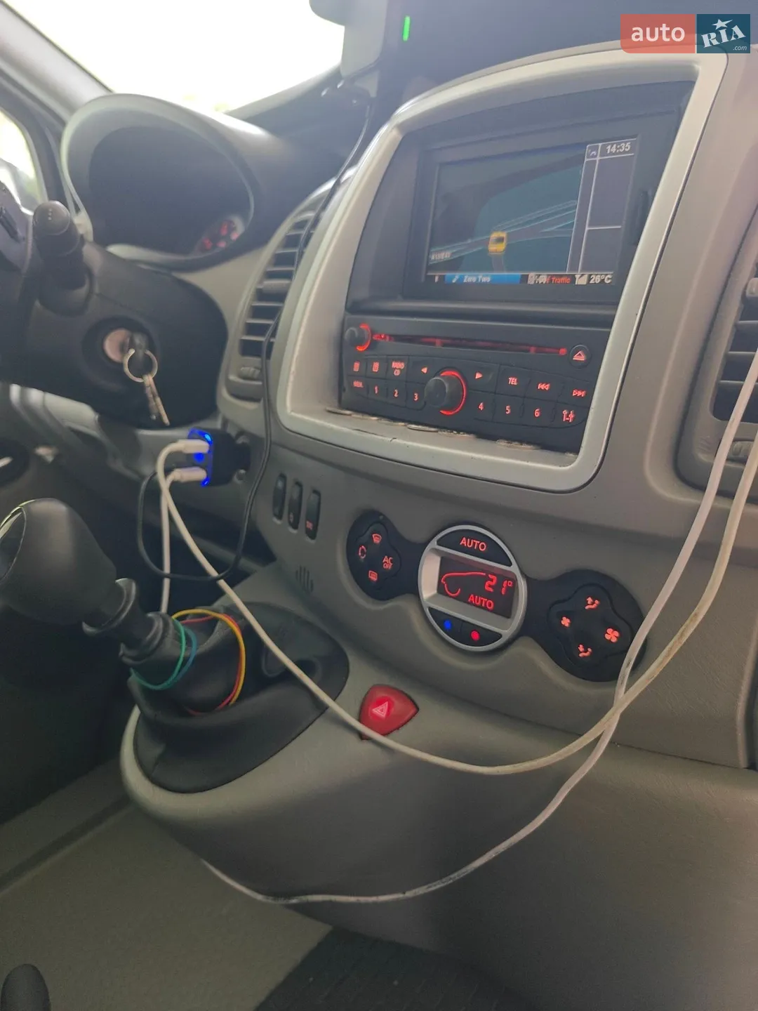 2012 Renault Trafic - мініатюра 8