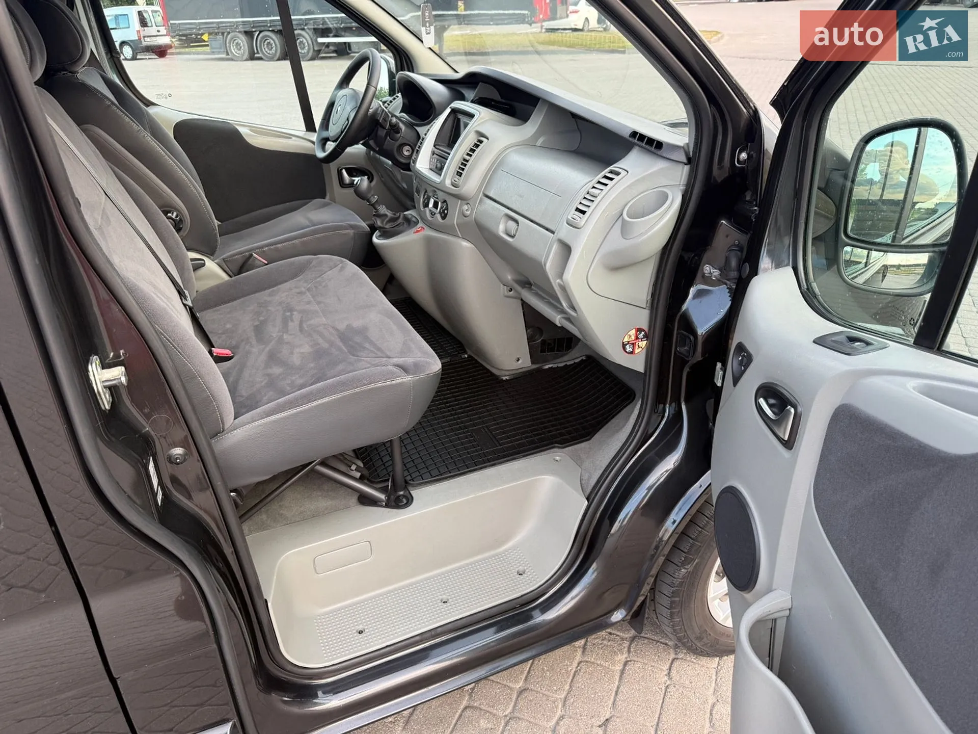 2012 Renault Trafic - мініатюра 23
