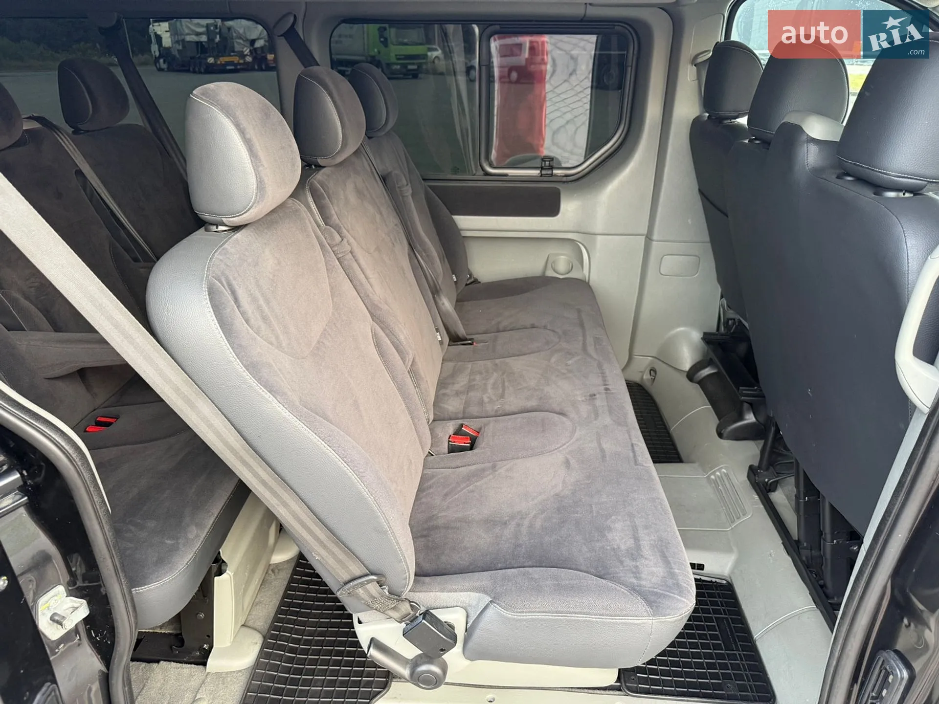 2012 Renault Trafic - мініатюра 27