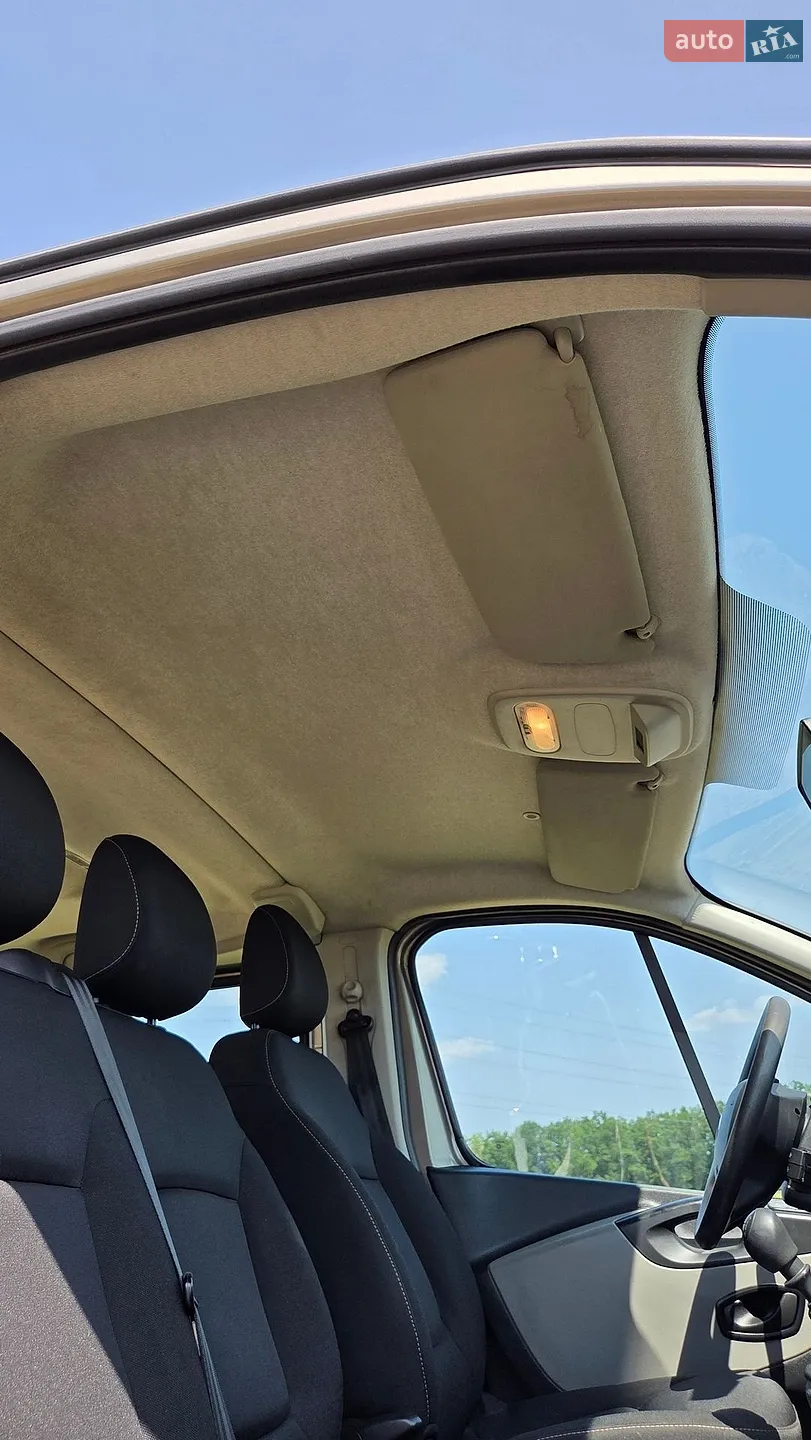 2015 Renault Trafic - мініатюра 24