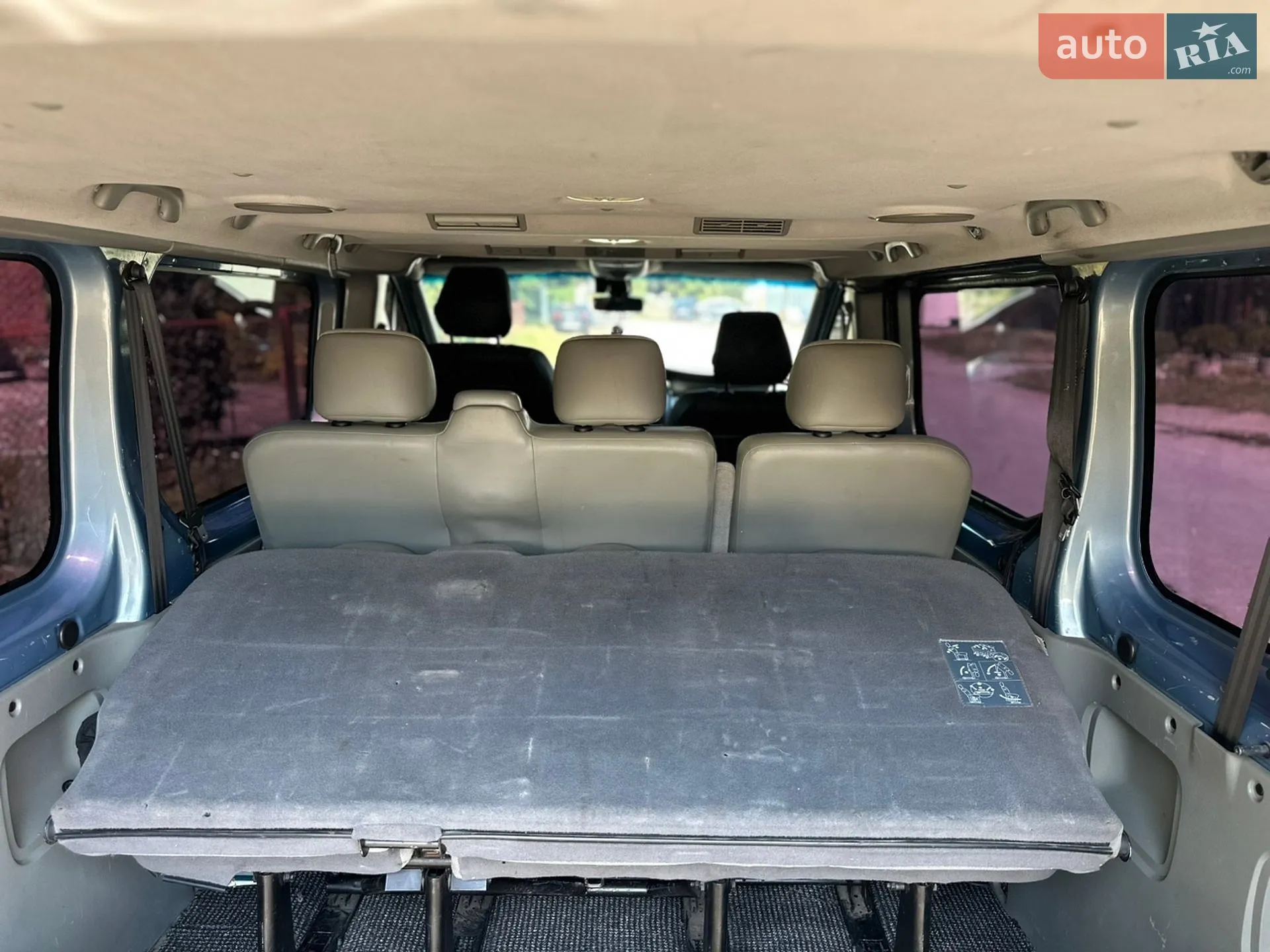 2010 Renault Trafic - мініатюра 12