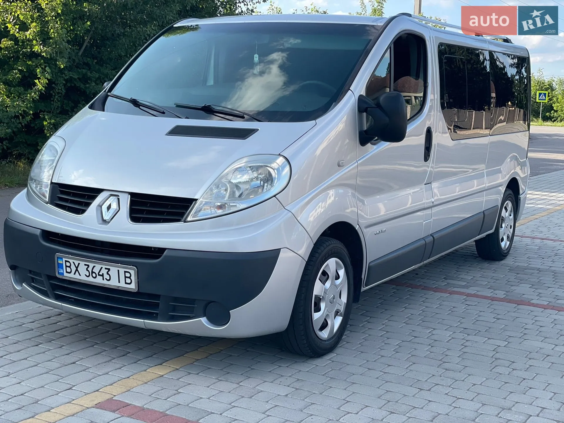 2012 Renault Trafic - мініатюра 2