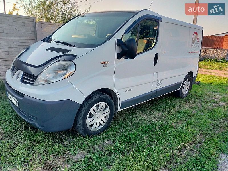 Грузопассажирский фургон Renault Trafic 2012 в Виннице