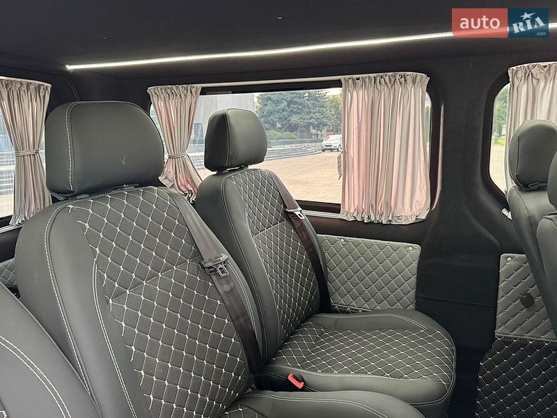 Мінівен Renault Trafic 2016 в Рівному