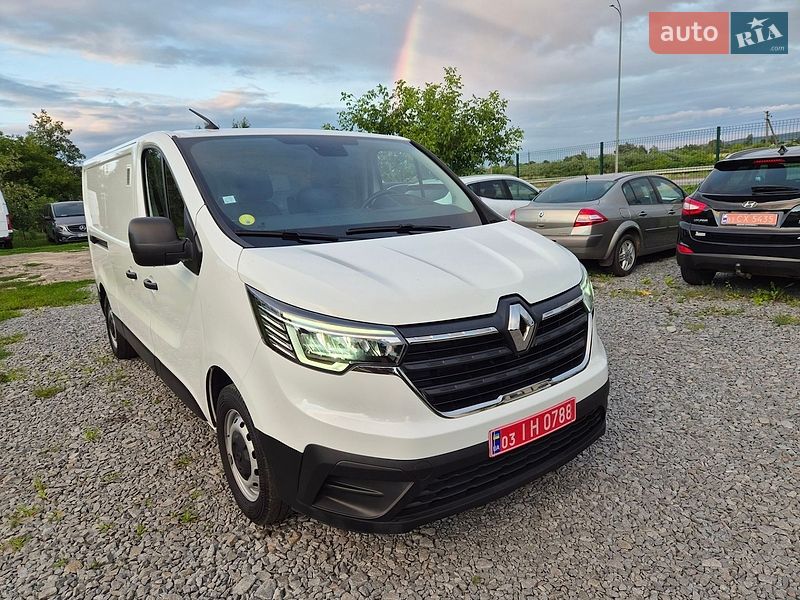 Renault Trafic 2022