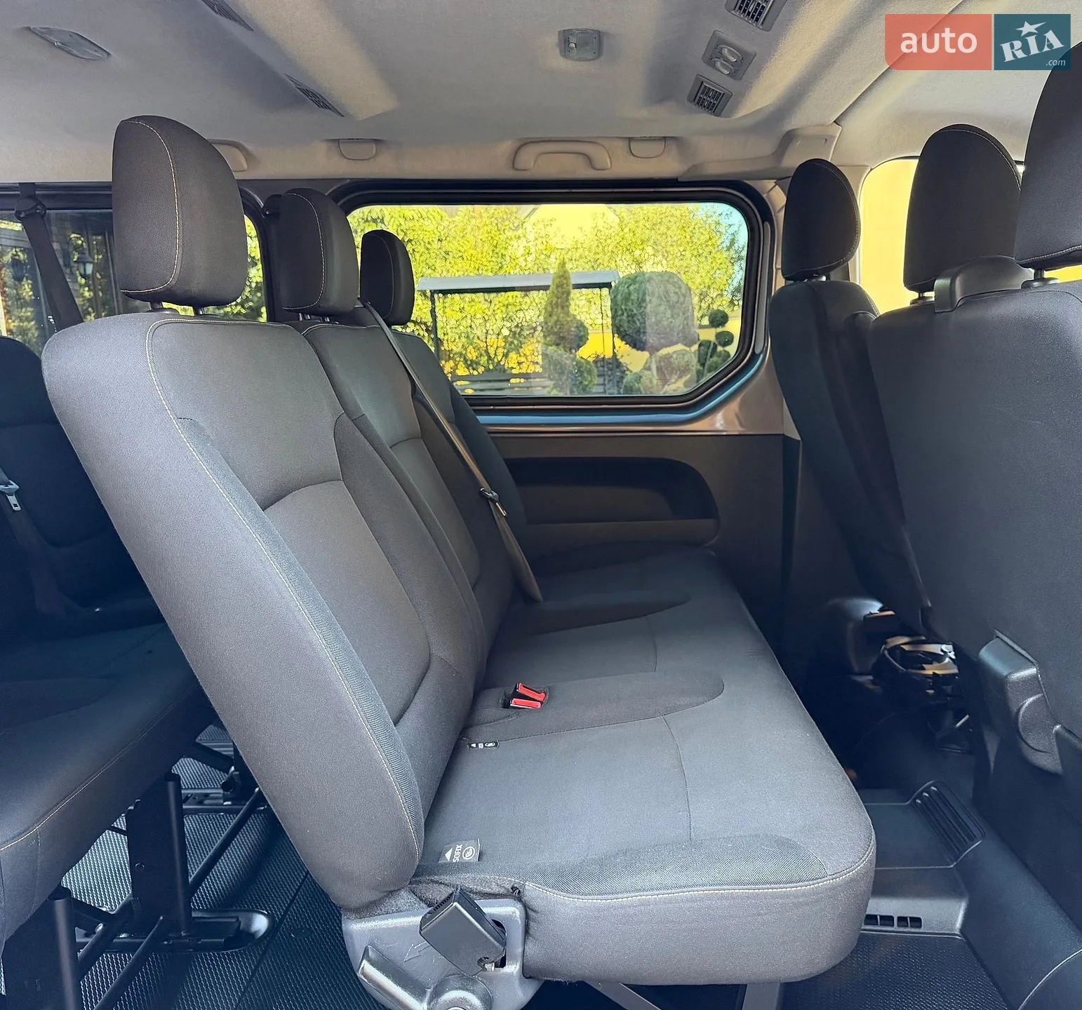2017 Renault Trafic - мініатюра 73
