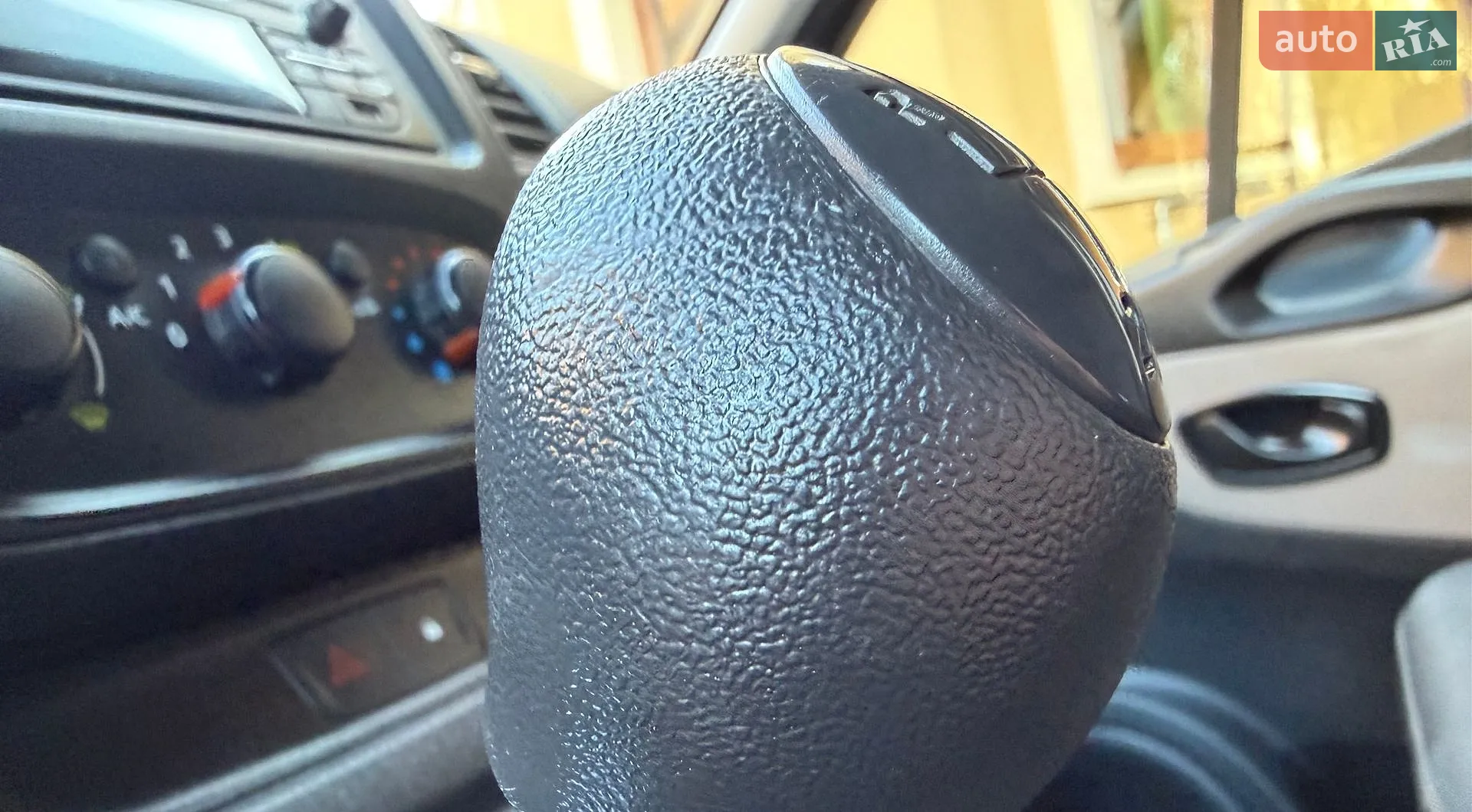 2017 Renault Trafic - мініатюра 95