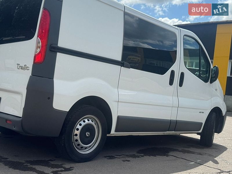Грузовой фургон Renault Trafic 2012 в Нежине