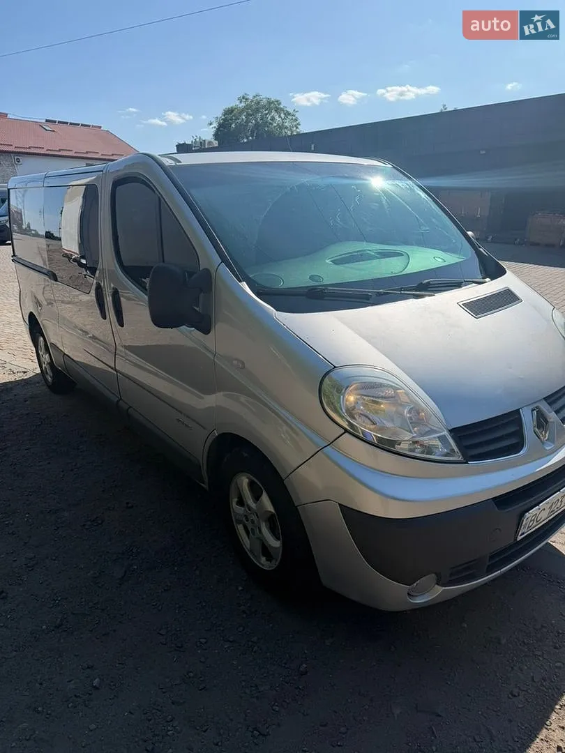 2011 Renault Trafic - мініатюра 18