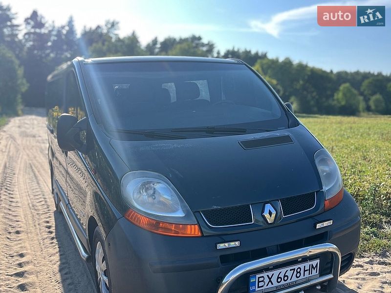 Минивэн Renault Trafic 2002 в Радивилове