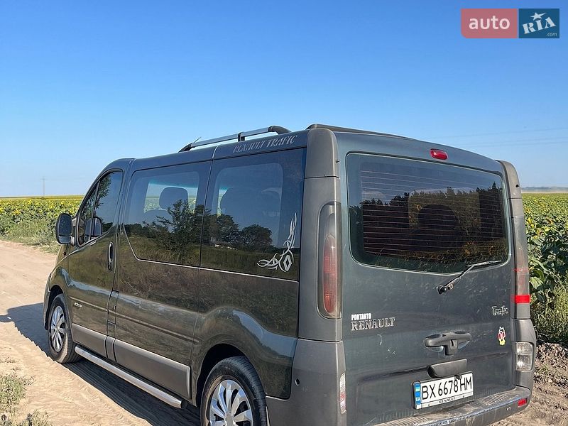 Минивэн Renault Trafic 2002 в Радивилове