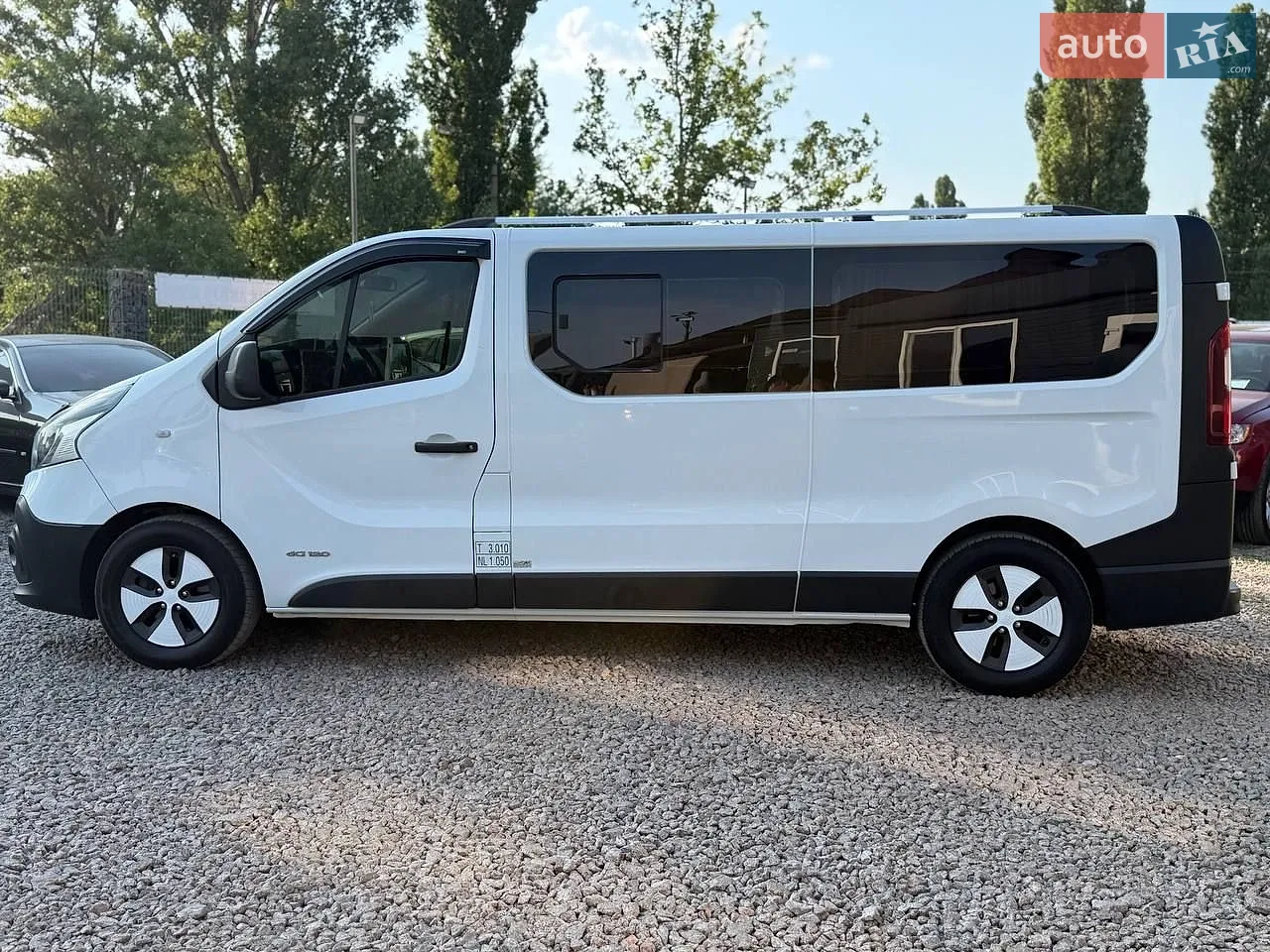 2016 Renault Trafic - мініатюра 8