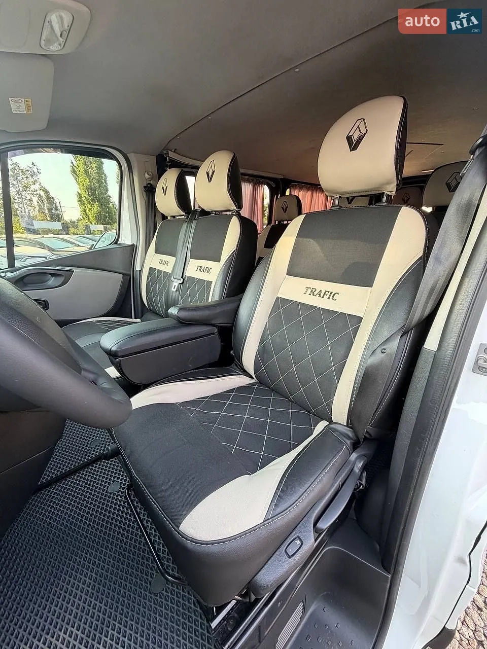2016 Renault Trafic - мініатюра 15