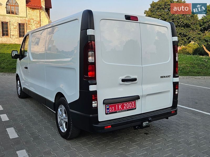 Вантажний фургон Renault Trafic 2021 в Бережанах
