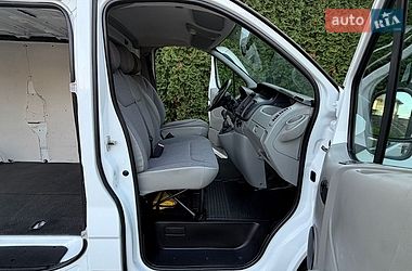 Мінівен Renault Trafic 2011 в Рівному