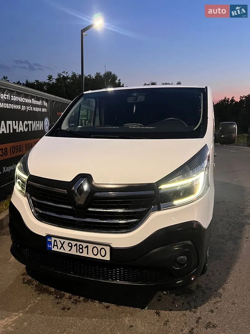 2020 Renault Trafic - фото 1