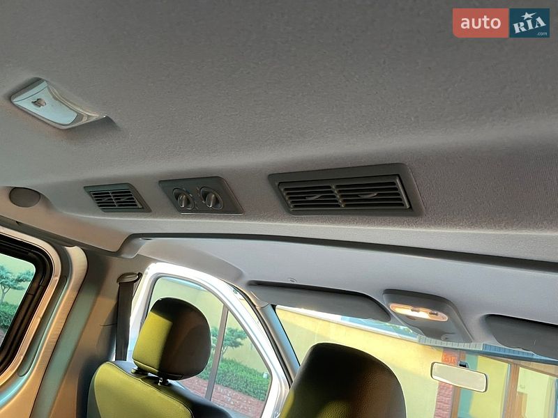 Мінівен Renault Trafic 2014 в Виноградові