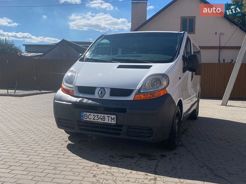 Минивэн Renault Trafic 2005 в Киеве