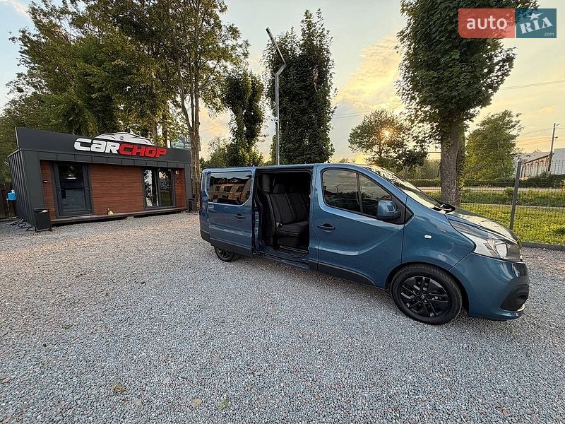 Минивэн Renault Trafic 2017 в Стрые