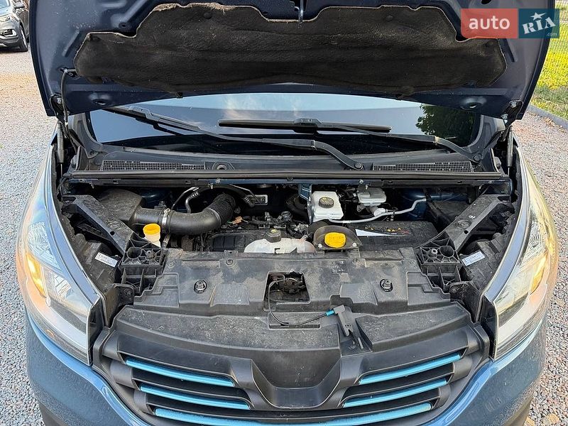 Минивэн Renault Trafic 2017 в Стрые