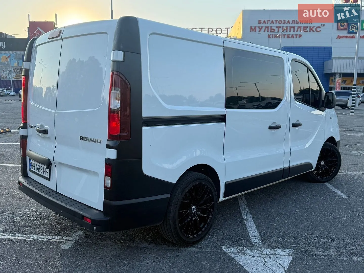 2014 Renault Trafic - мініатюра 5