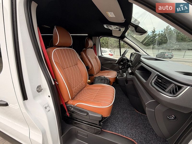 Минивэн Renault Trafic 2022 в Луцке