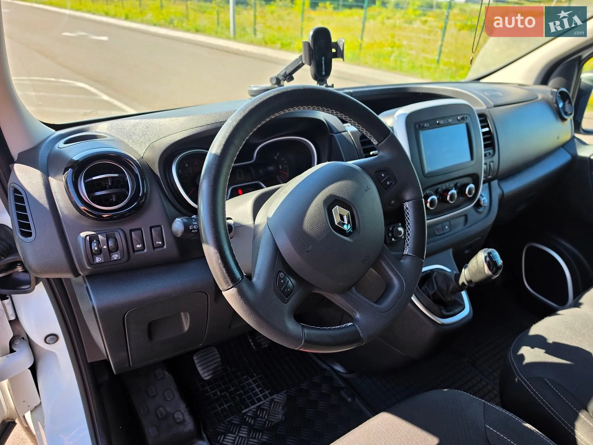 2020 Renault Trafic - мініатюра 7