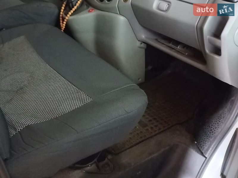 Мінівен Renault Trafic 2007 в Дніпрі