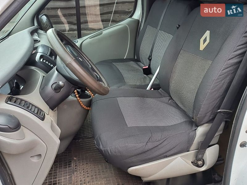 Мінівен Renault Trafic 2007 в Дніпрі