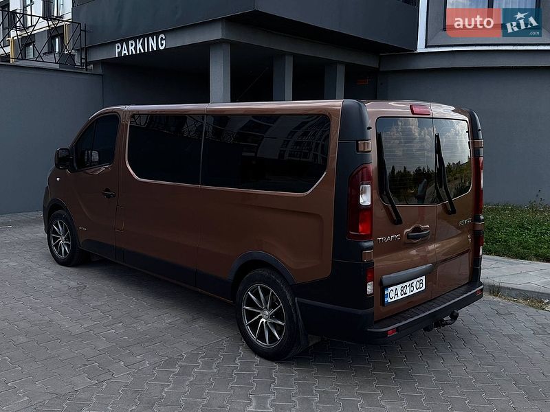 Минивэн Renault Trafic 2016 в Черкассах