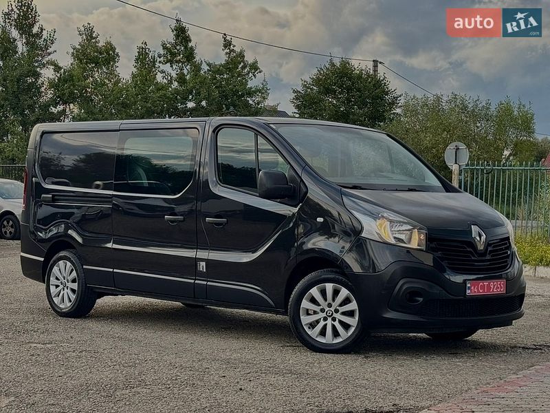 Вантажопасажирський фургон Renault Trafic 2019 в Калуші