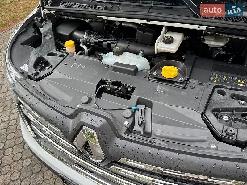 Минивэн Renault Trafic 2022 в Луцке