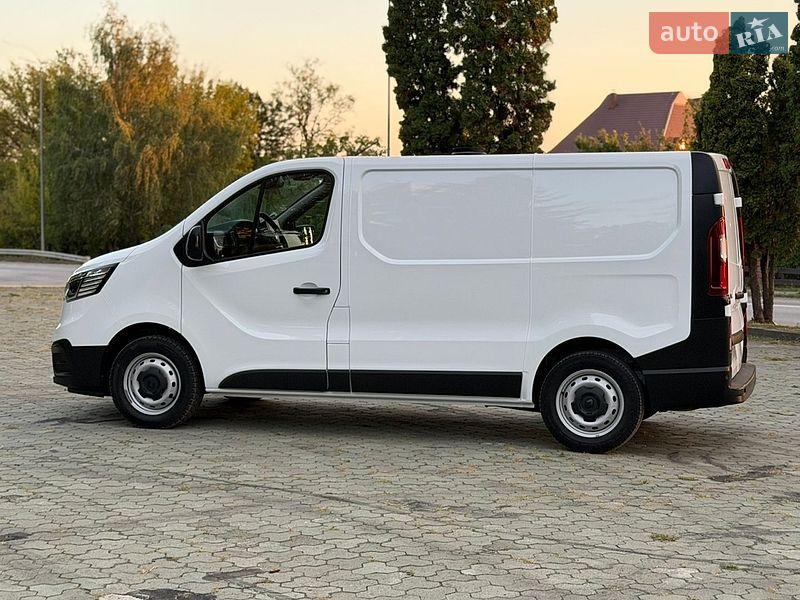 Грузовой фургон Renault Trafic 2022 в Дубно