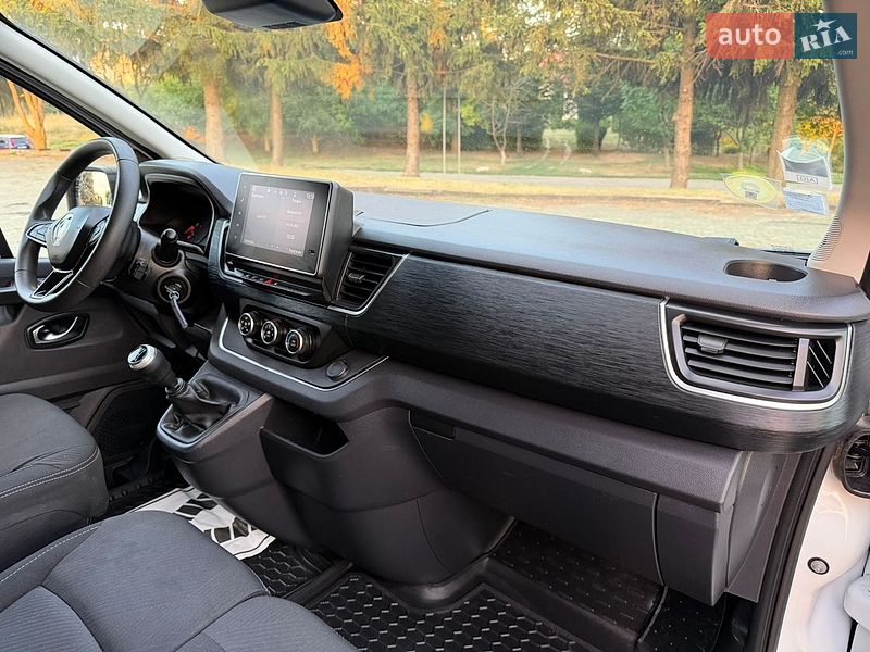 Грузовой фургон Renault Trafic 2022 в Дубно