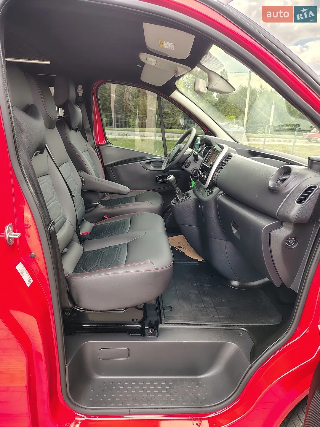 2021 Renault Trafic - мініатюра 22