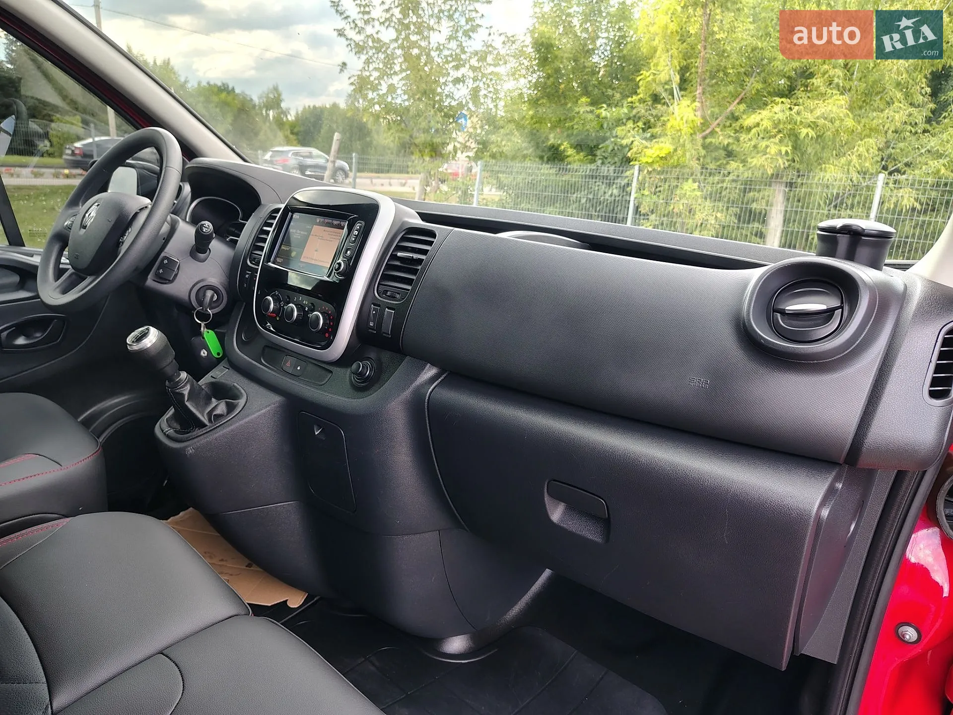 2021 Renault Trafic - мініатюра 24