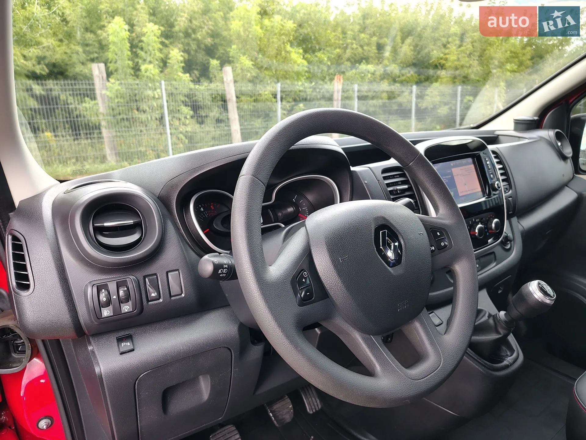 2021 Renault Trafic - мініатюра 31