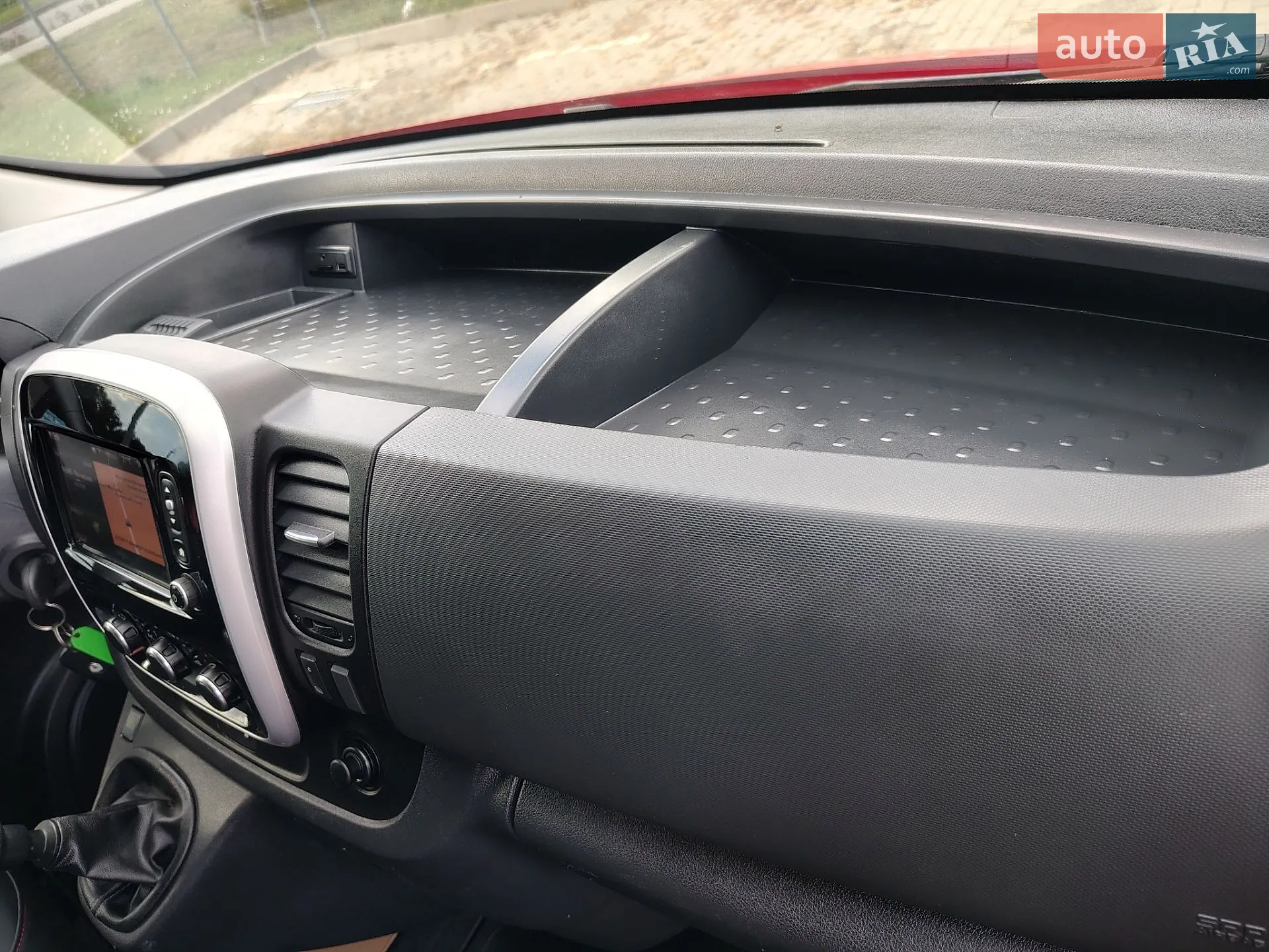 2021 Renault Trafic - мініатюра 42