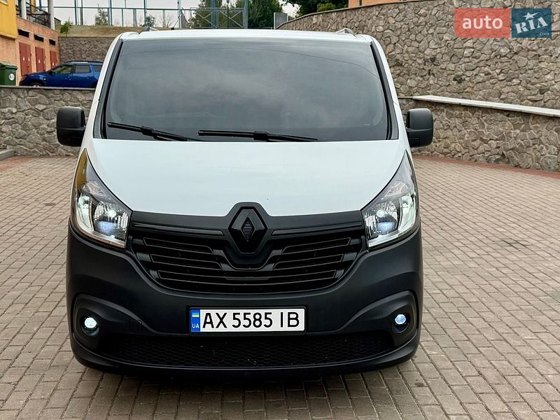 Минивэн Renault Trafic 2015 в Харькове фото 13 Минивэн Renault Trafic 2015 в Харькове