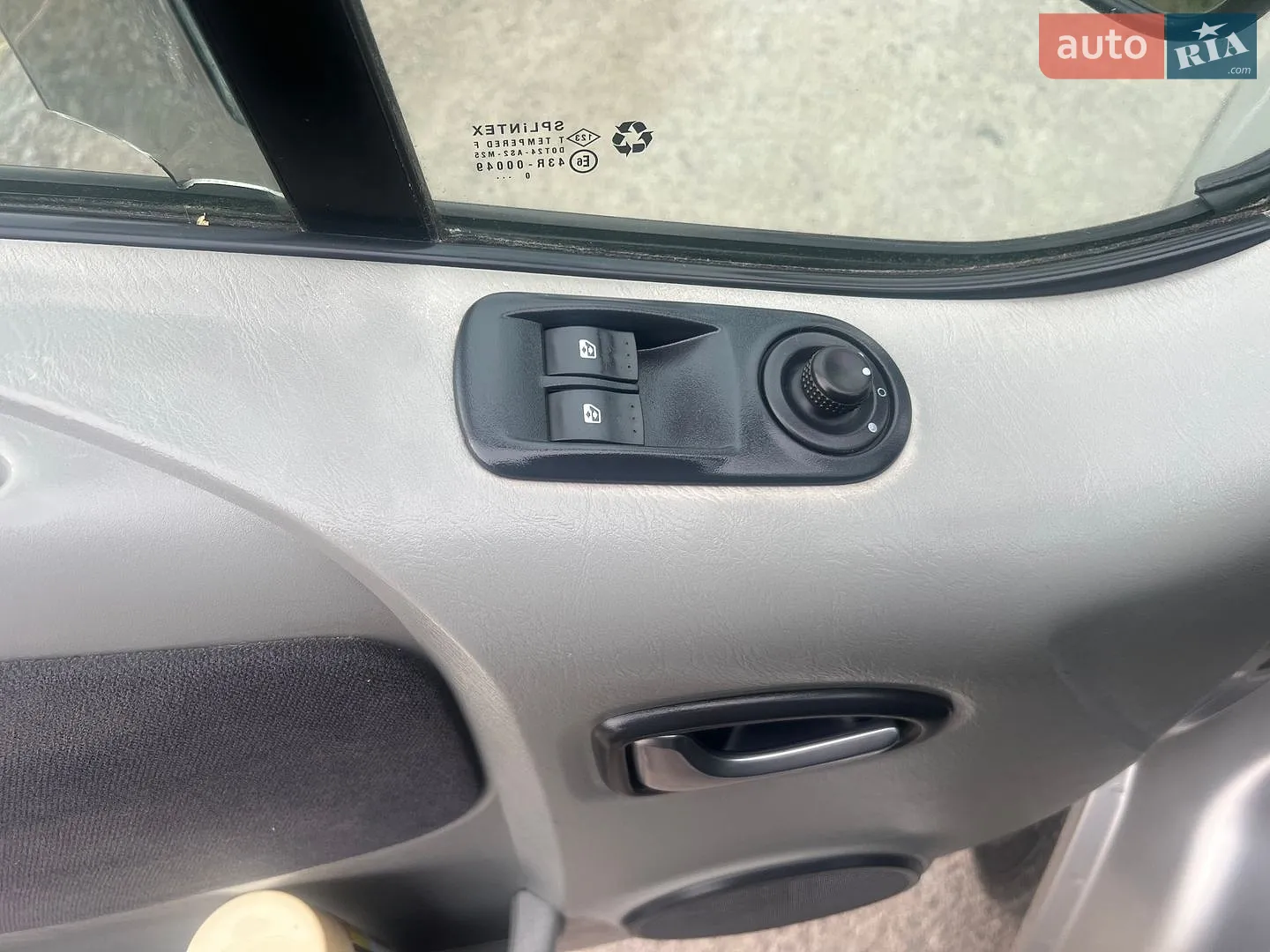 2010 Renault Trafic - мініатюра 20