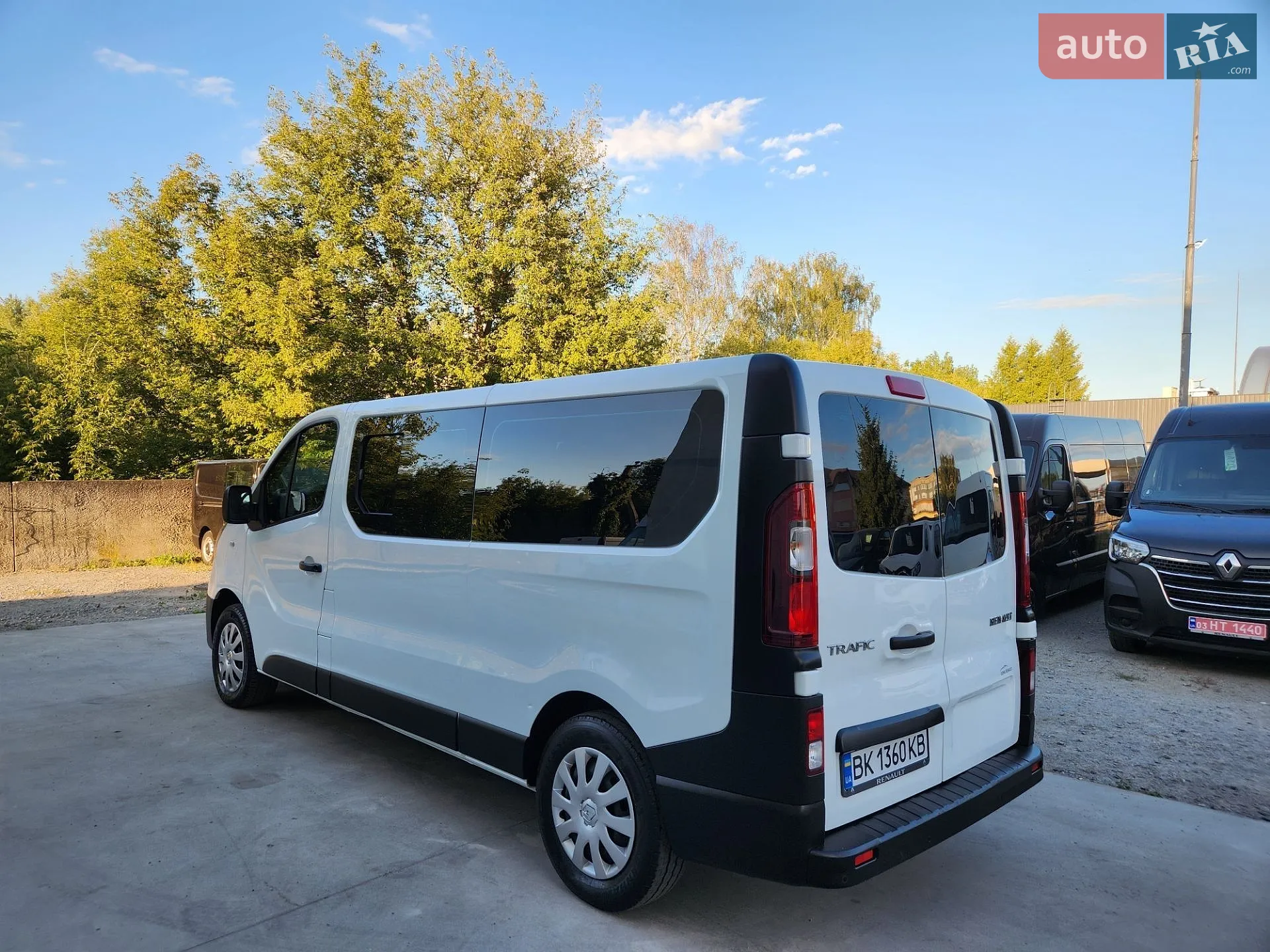 2019 Renault Trafic - мініатюра 2