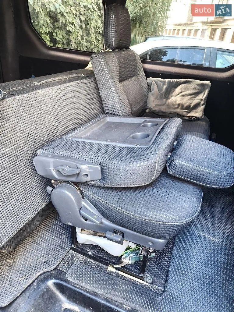 2014 Renault Trafic - мініатюра 12