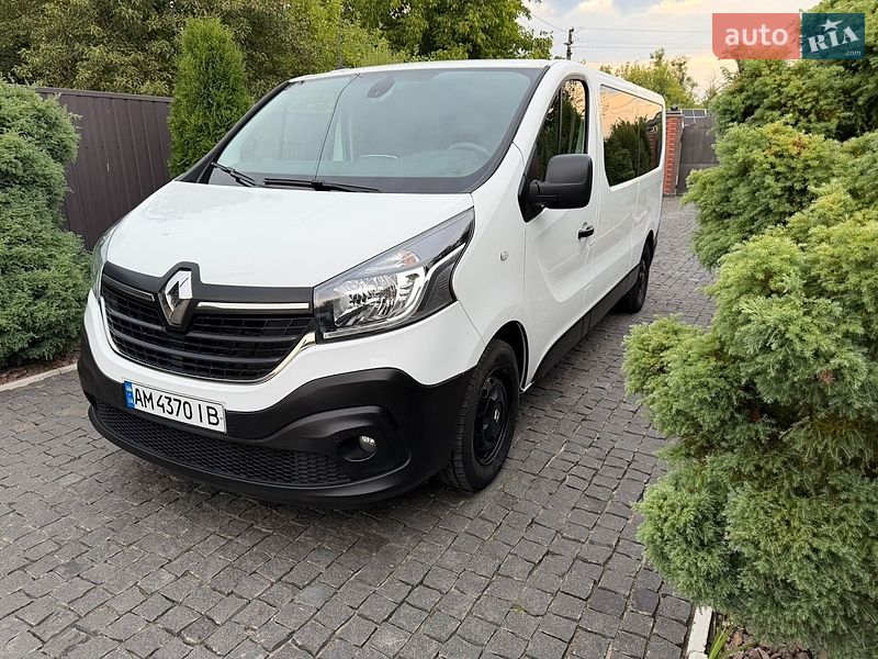 Минивэн Renault Trafic 2021 в Коростене